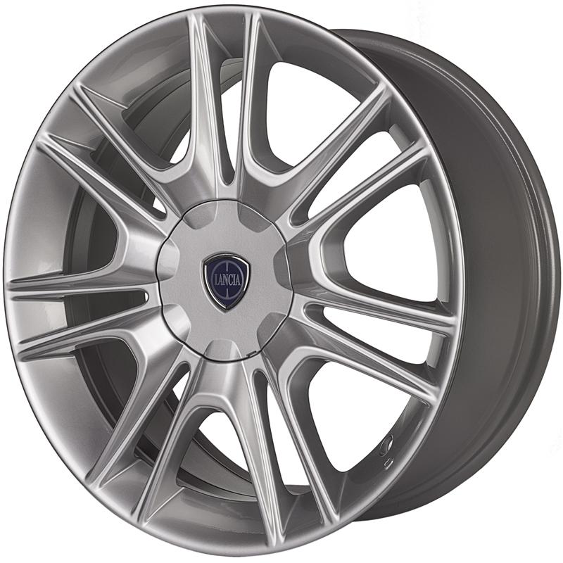 Cerchi in Lega ORIGINALE LANCIA La686 Originale Lancia Delta Silver 4 fori 17\" 7X17 ET31 4x98