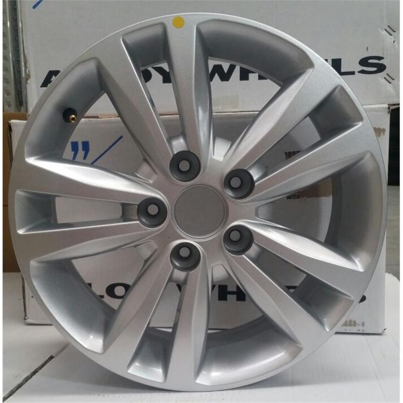 Cerchi in Lega ORIGINALE SSANGYONG Originale Tivoli Silver 5 fori 16\" 6X16 ET43 5x114.3